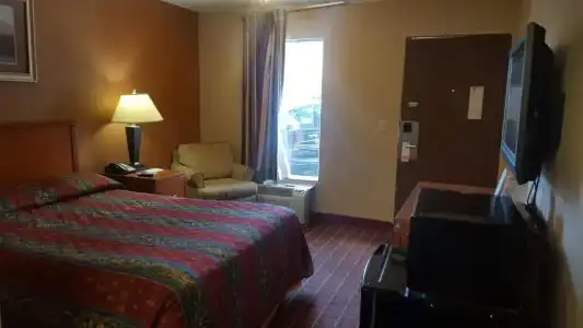 Scottish Inn Knoxville - 27