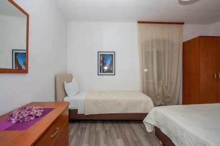 Garden Apartment - 228