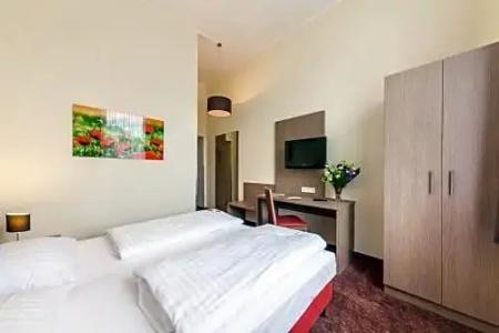 Novum Maxim Düsseldorf City - 29