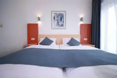 Savoy Bonn - 36