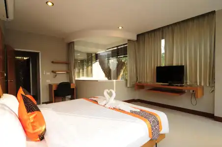 Phu NaNa Boutique - 2
