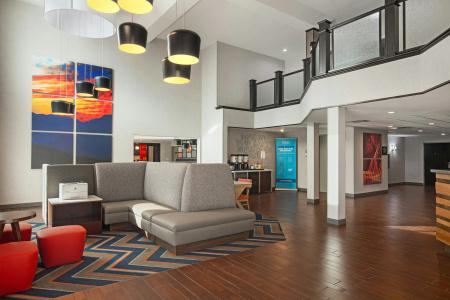 Hampton Inn Phoenix-Airport North - 40