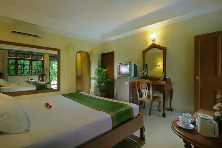 Green Garden - 6