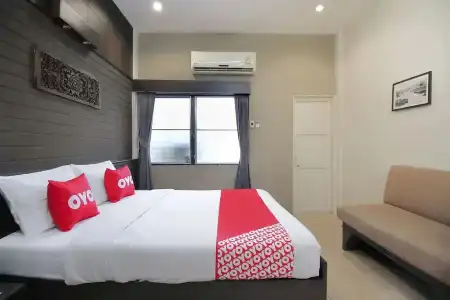 OYO 905 Rajata - 50