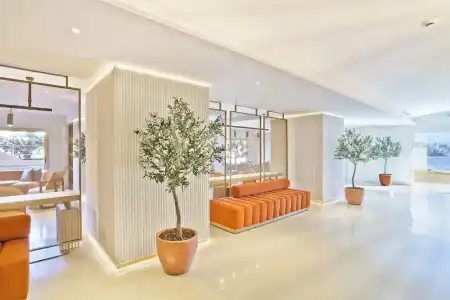 Sunset Beach Club Apartments - 2