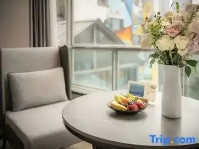 Atour (Chengdu Taikoo Li) - 4