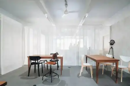 Loyy - Hostel - 9