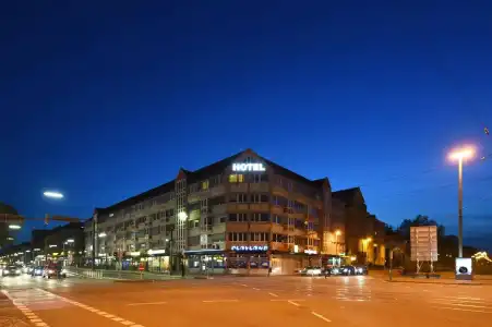 am Karlstor - 0