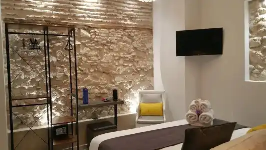 Murallas de Jayran Boutique - 46