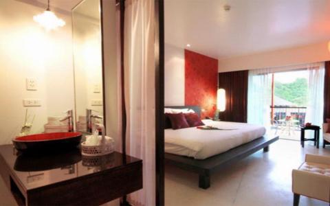 Red Ginger Chic Resort - 5