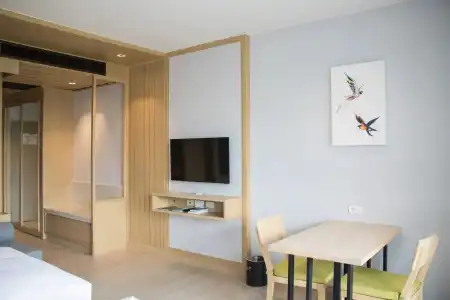 Le Meridien Khao Lak Resort & Spa - 16