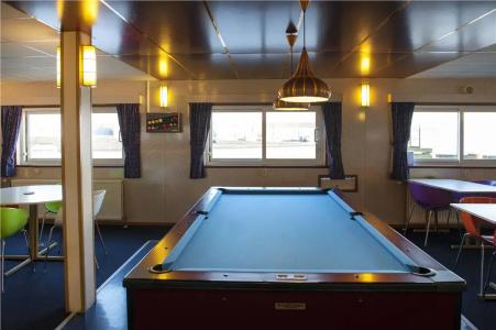 Botel - 19