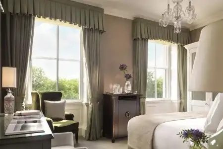 The Shelbourne, Autograph Collection - 113
