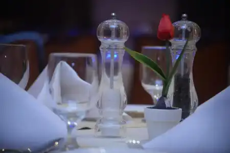 Al Madina Suites Doha - 40
