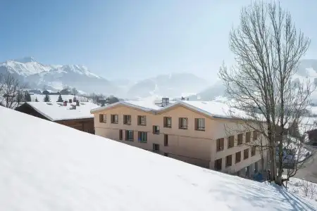 Youth Hostel Saanen-Gstaad - 16