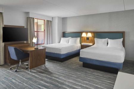 Hampton Inn & Suites Saratoga Springs Downtown - 133