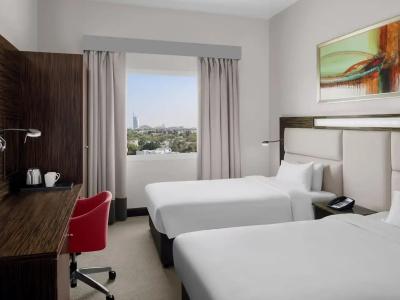 Holiday Inn Express Internet City, an IHG - 47