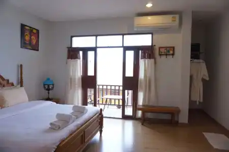Sri Chiangkhan - 104