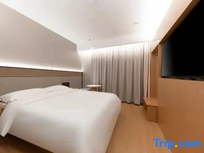 Shanghai Youai Theme (Songjiang Renmin North Road) - 12