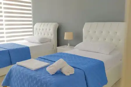 Oceanic Overview Suites - 92