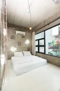 Give Me 5 Hostel - 1