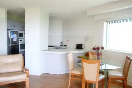 181 The Esplanade - 74