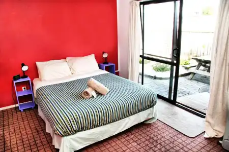 Tasman Bay Backpackers - 10