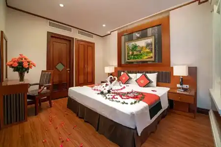 Hanoi Larosa - 103