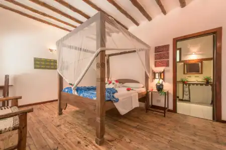 Hakuna Majiwe Beach Lodge - 40