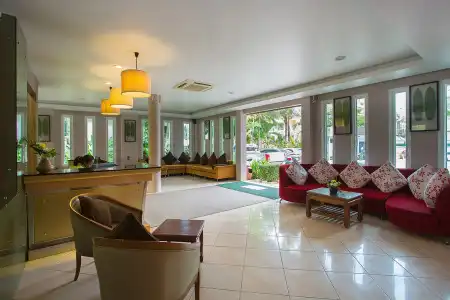 Thanthip Beach Resort - 0