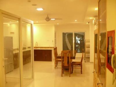 Rex and Apartment - 15