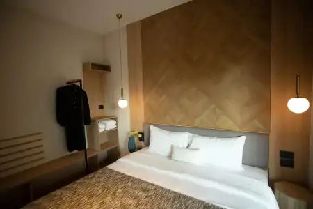 Shan Villas Sukhumvit - 15