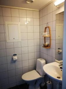 Henningsvær Guesthouse - 30