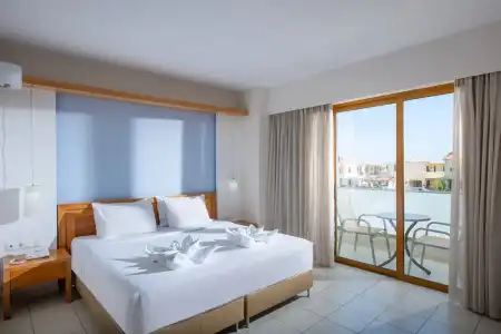 Mary & Mary Royal Suites - 85