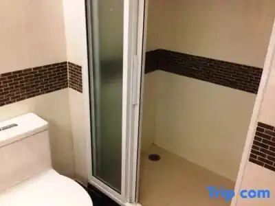August Suites - 116