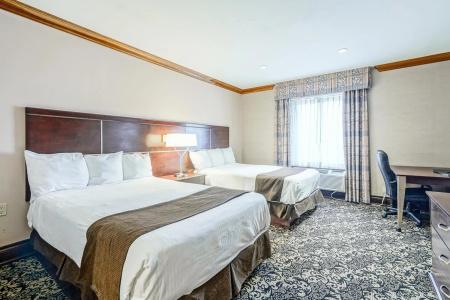 Woodbine and Suites - 14