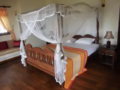 Lanka Beach Bungalows - 2