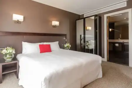 DoubleTree by Hilton Queenstown - 64