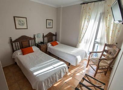 Hostal Marissal by Dorobe - 38