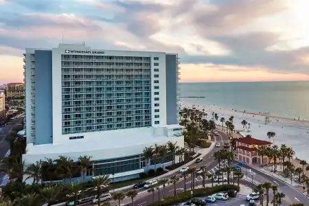 Wyndham Grand Clearwater Beach - 25