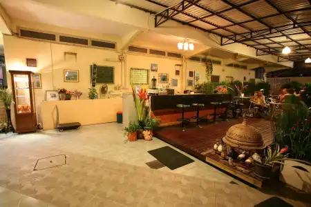 OYO 905 Rajata - 17