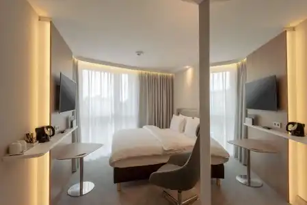 Holiday Inn Express and Suites Potsdam by IHG - 6