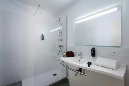 ibis budget Fréjus Saint-Raphaël Centre et Plage - 35