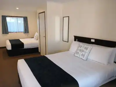 Palm City Motor Inn - 108