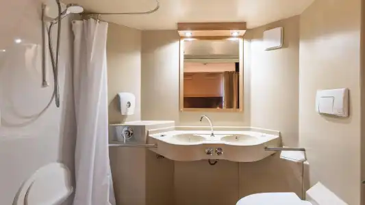Premiere Classe Bourges (6 kms du centre-ville) - 7
