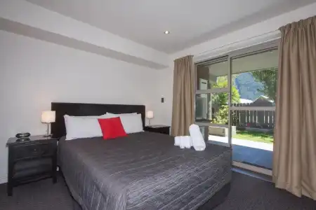 Autoline Queenstown Motel - 81