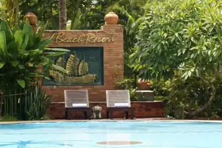 Salad Beach Resort - 26