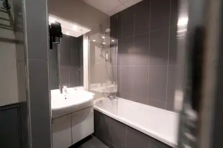 Hôtel Red Fox - 7