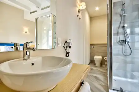The British Suites - 33