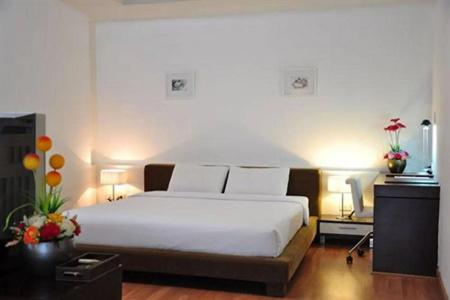The Bedrooms Boutique - 45